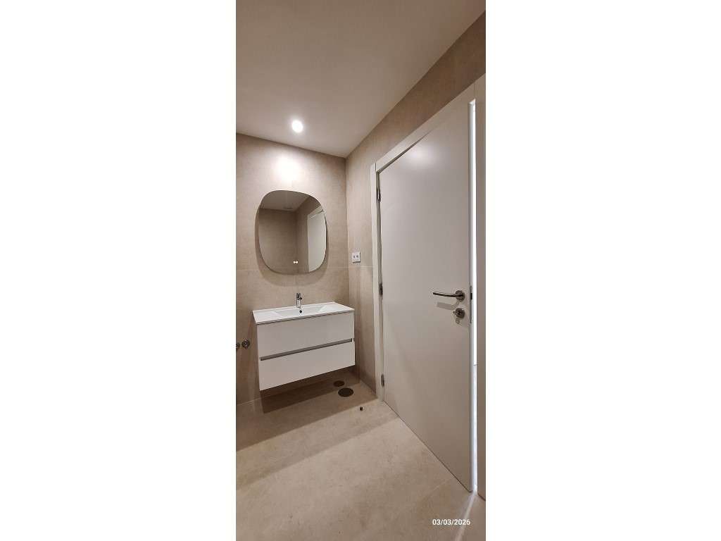 Excelente Apartamento T3 com terraço!-11
