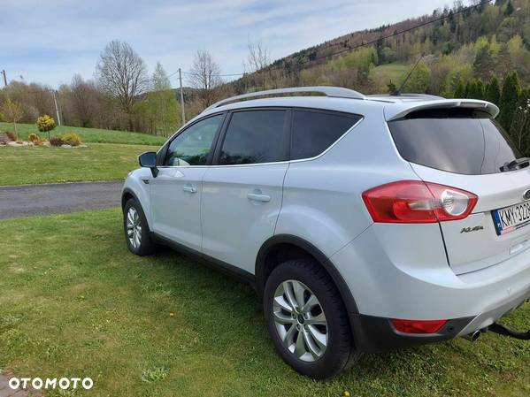 Ford Kuga 2.0 TDCi 4x4 Titanium - 8