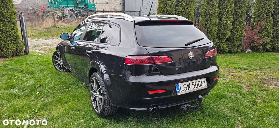 Alfa Romeo 159 2.0JTDM Distinctive - 8