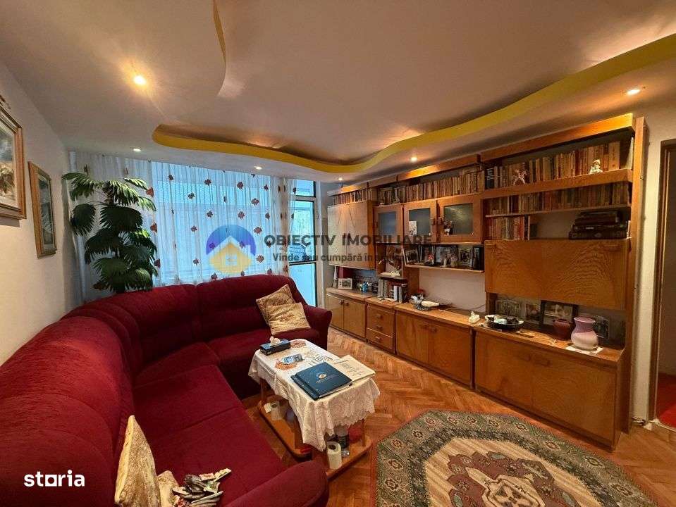 Apartament 2 camere – Centru, Etaj 2 - Imagine principală: 1/12