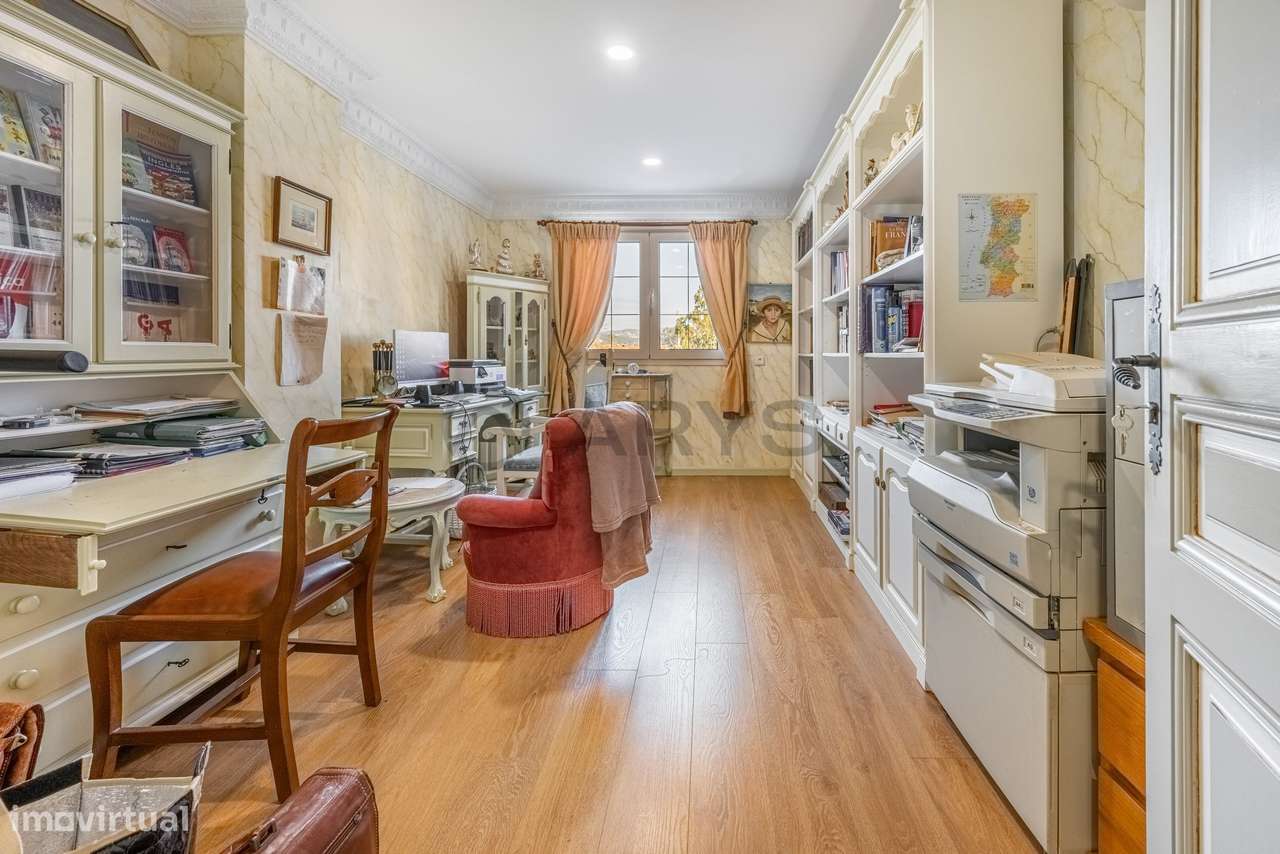 Moradia Isolada T5-37