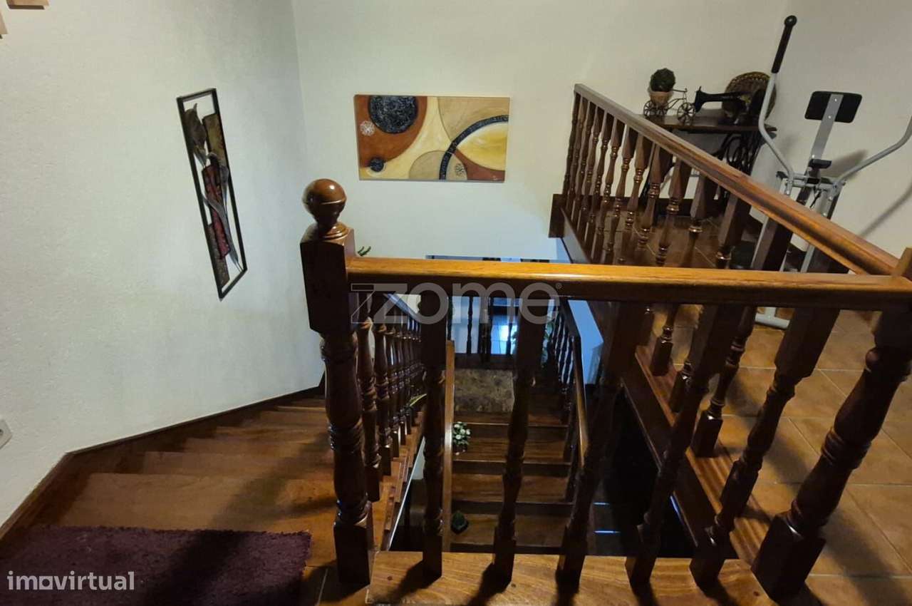 Moradia com 3 frações independentes habitacionais-9