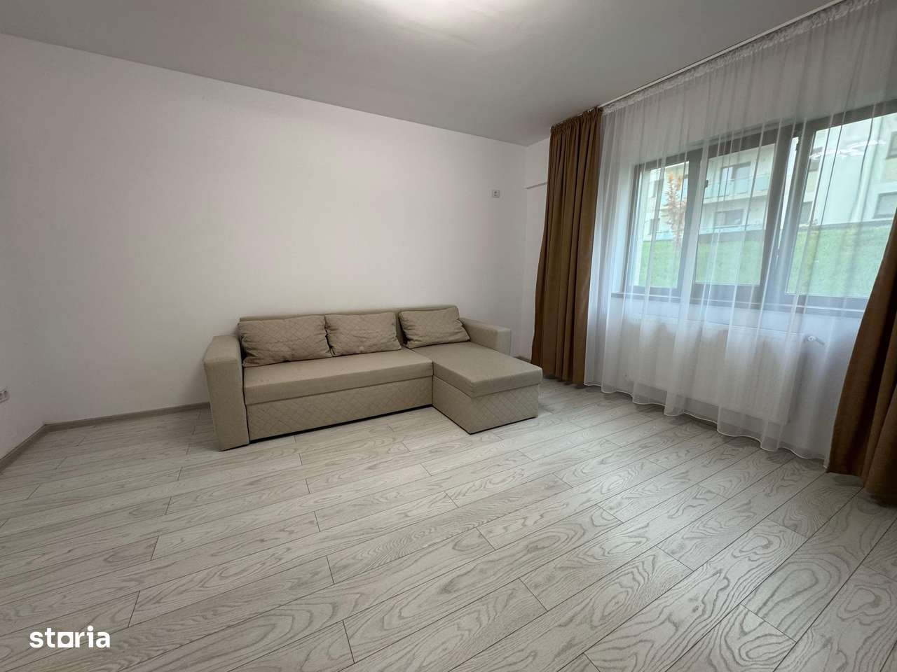 Apartament cu 3 camere Bucium Confort - Imagine principală: 2/10