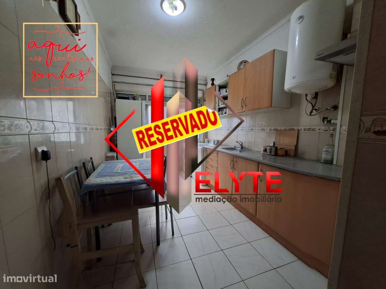 Apartamento De 3 Assoalhadas No Barreiro
