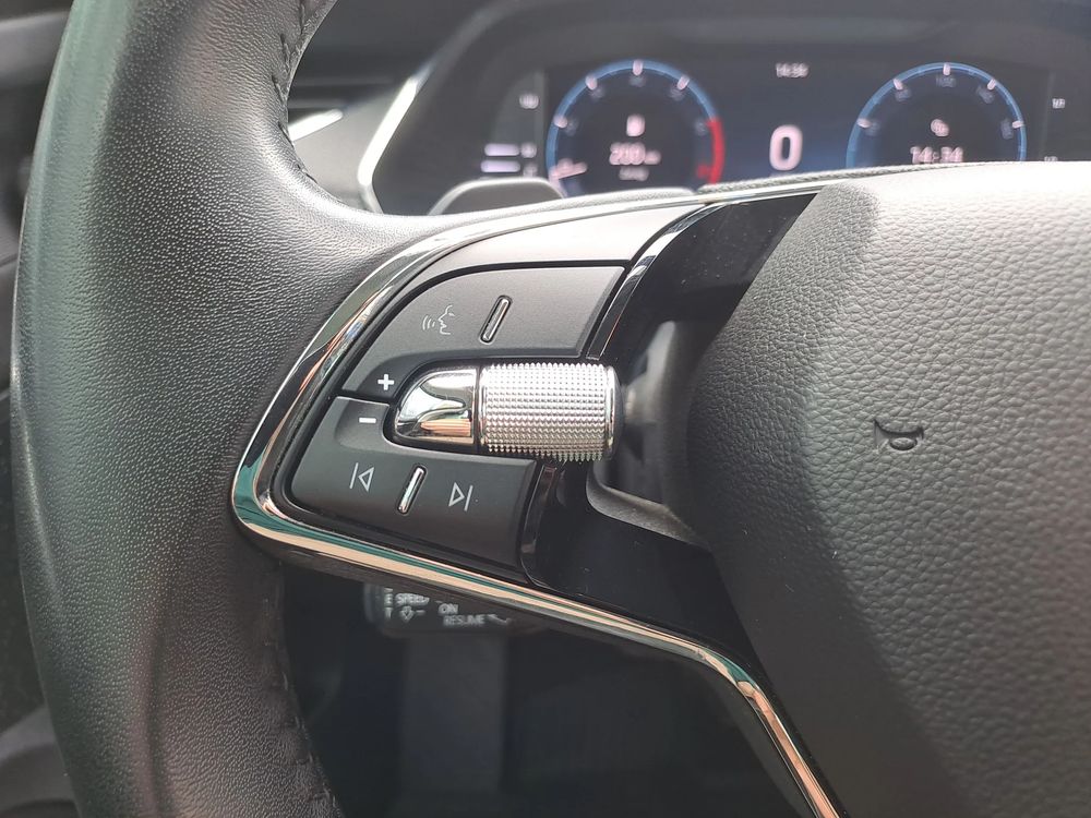 SKODA OCTAVIA Virtual ACC Indukcja Matrix 1,5eTSI 150KM Serwis ASO Salon PL VAT23%