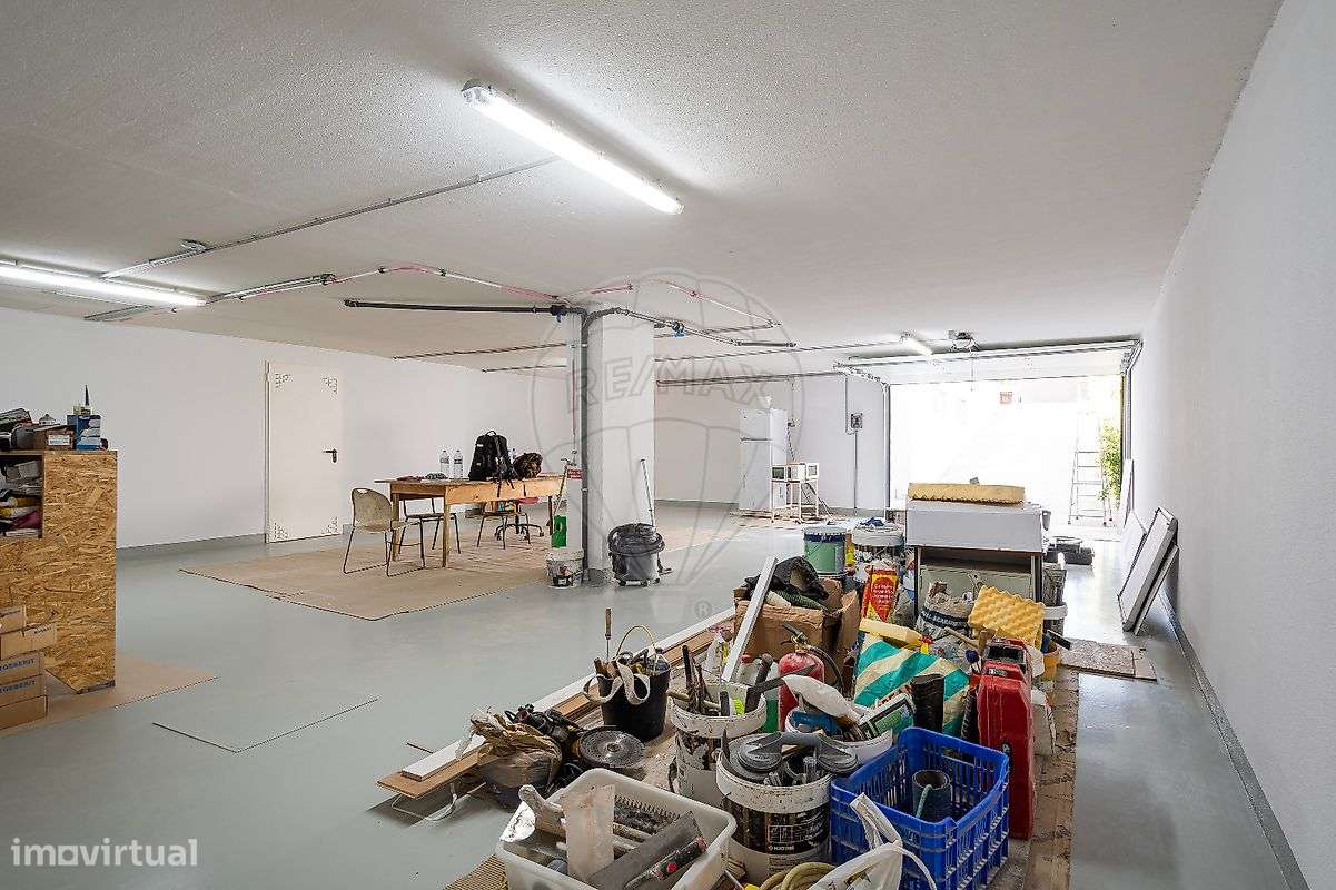 Moradia T6 para venda-25