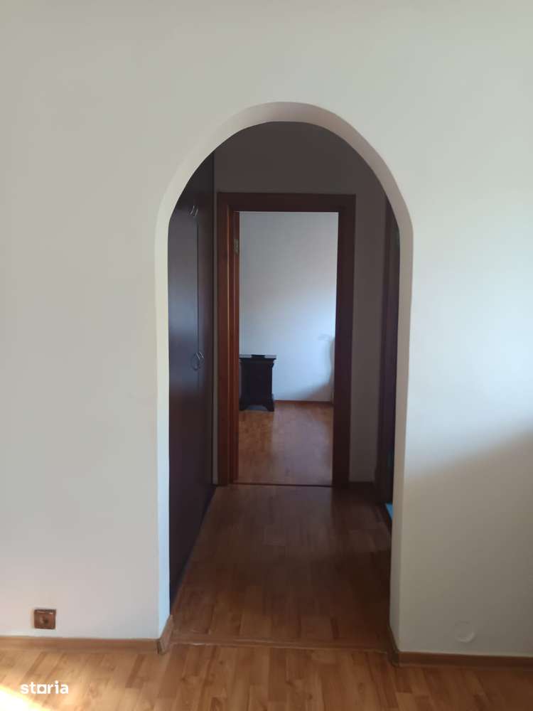 Apartament cu 2 camere, semidecomandat - Podul de Piatră-6