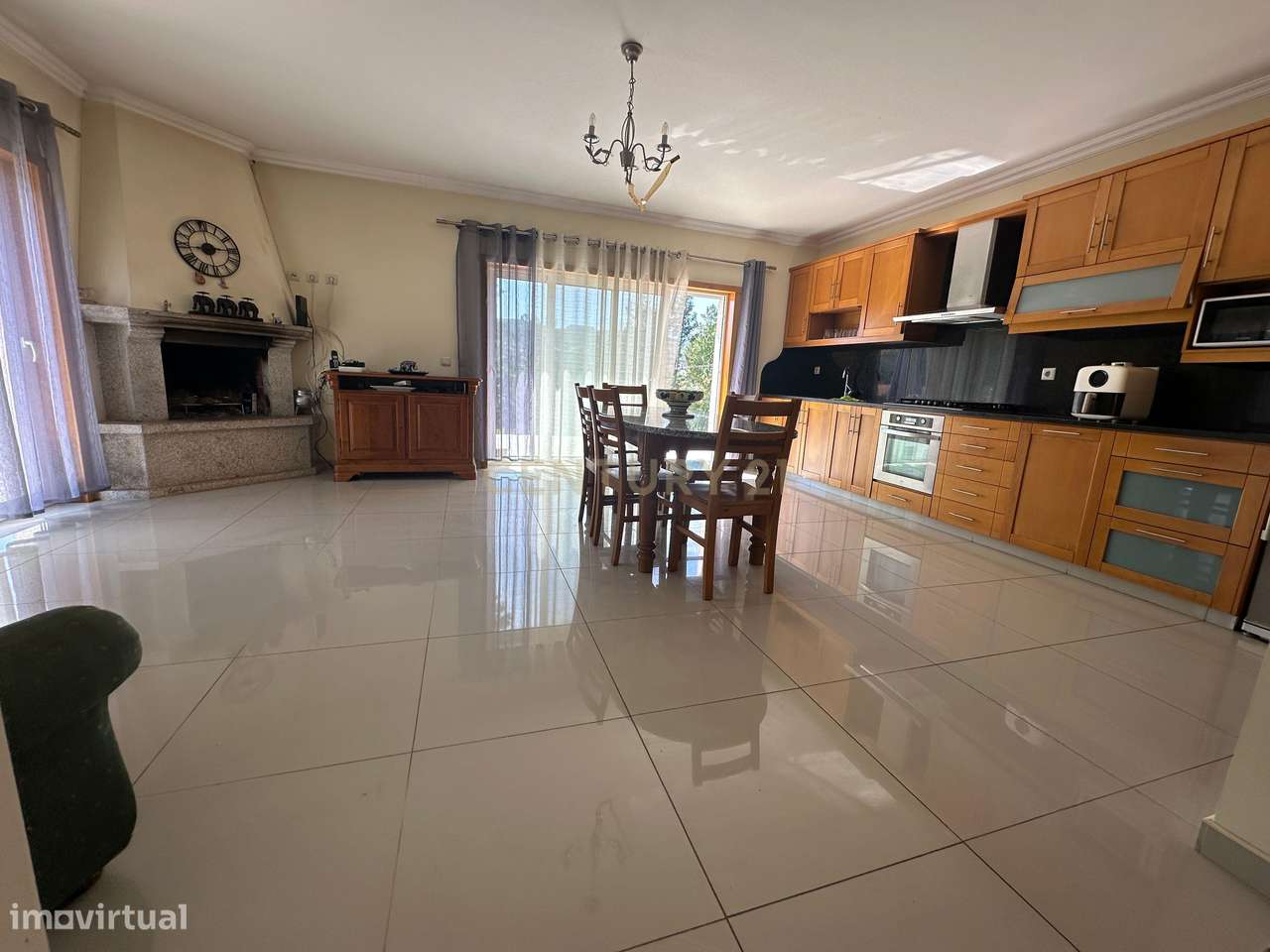 Moradia Exclusiva em "Ilha" Privativa na Albufeira de Venda Nova – Ger-21