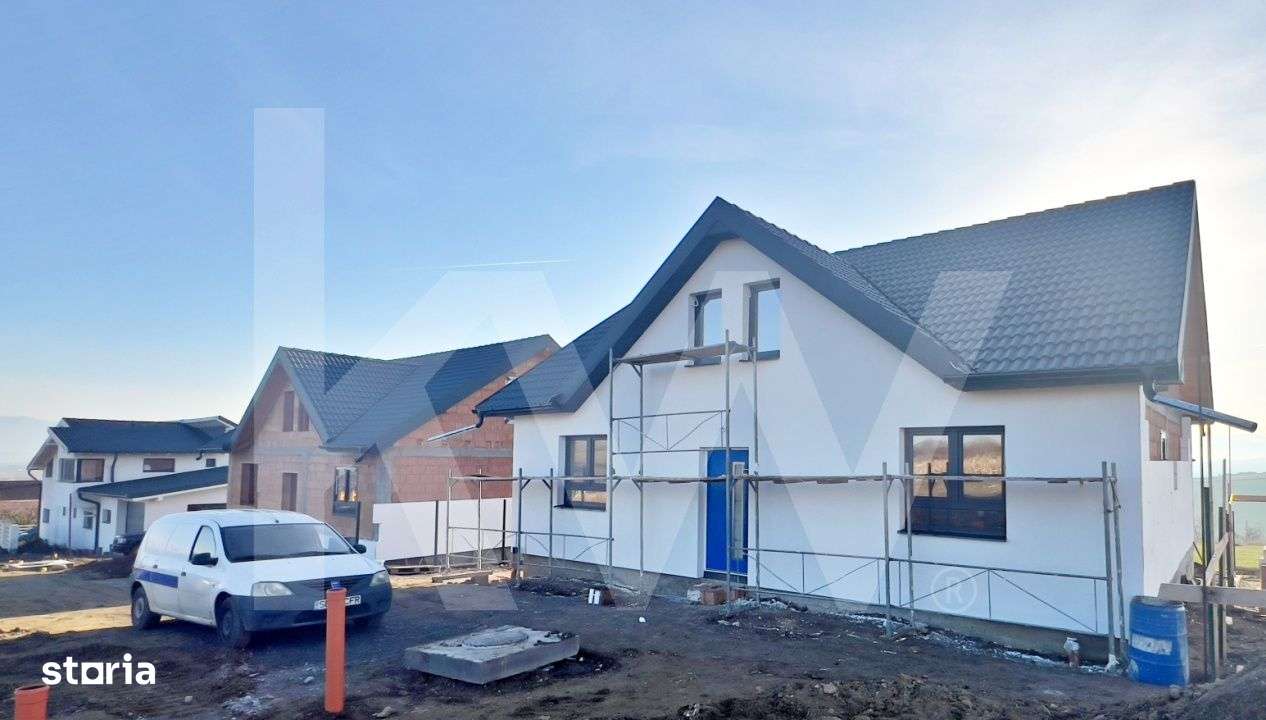 Casa unifamiliala de vanzare–Șura Mare. Panorama deosebita spre Sib - Imagine principală: 3/15