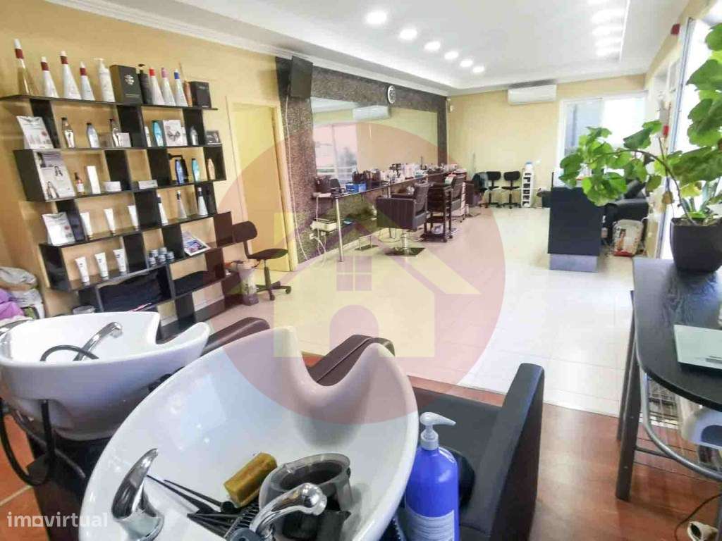 Loja para Venda na Encosta da Marina em Portimão - Grande imagem: 2/13