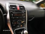 Toyota Auris 1.6 Premium - 20