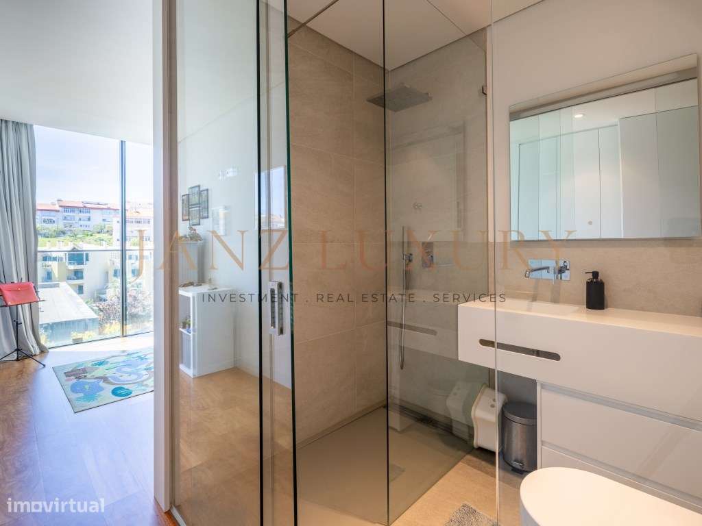 Moradia T4 Contemporânea com Vista Mar Total e Rooftop | Paço de Arcos-27