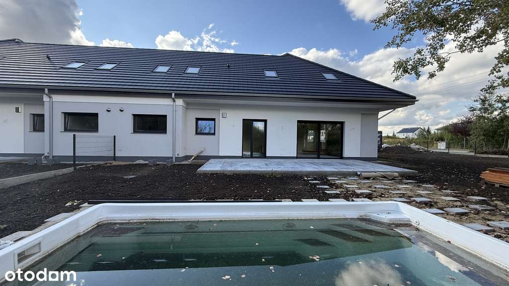 Dom premium z ogrodem i basenem.-6