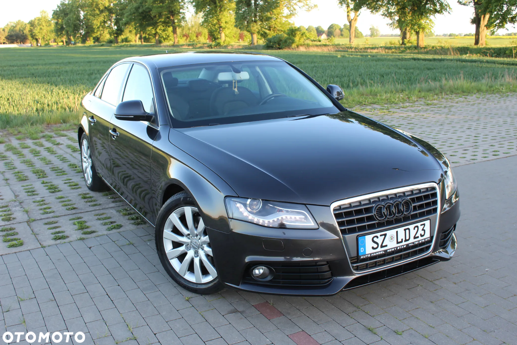 Audi A4 1.8 TFSI Attraction - 18