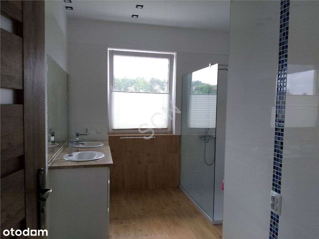 Na sprzedaż wolnostojący, nowoczesny dom-5