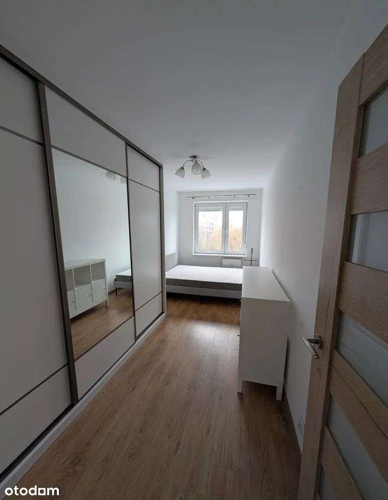 os. Kosmonautów, 3 pokoje, po remoncie! - Pełny obrazek: 1/10