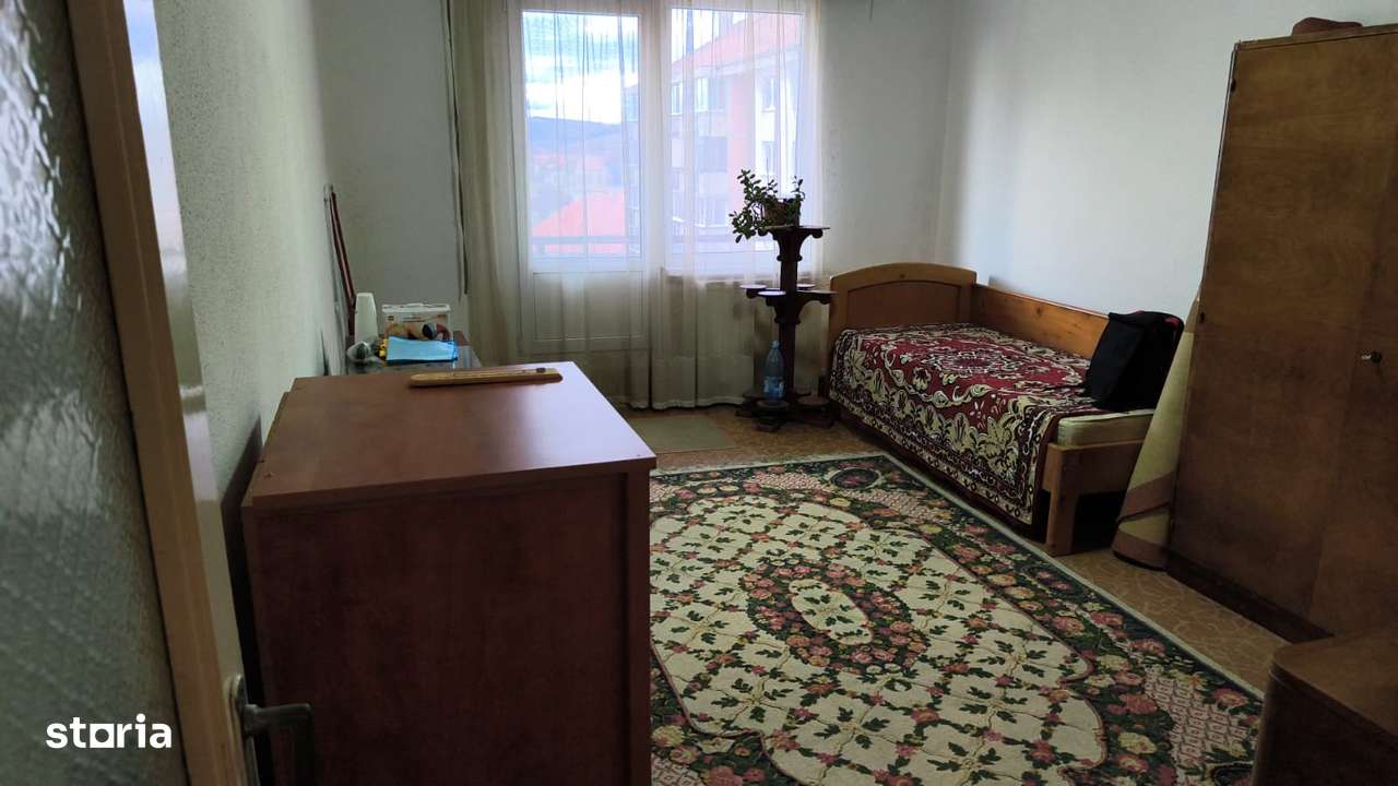 De vanzare apartament cu 2 camere in Sangeorgiu de Mures-6