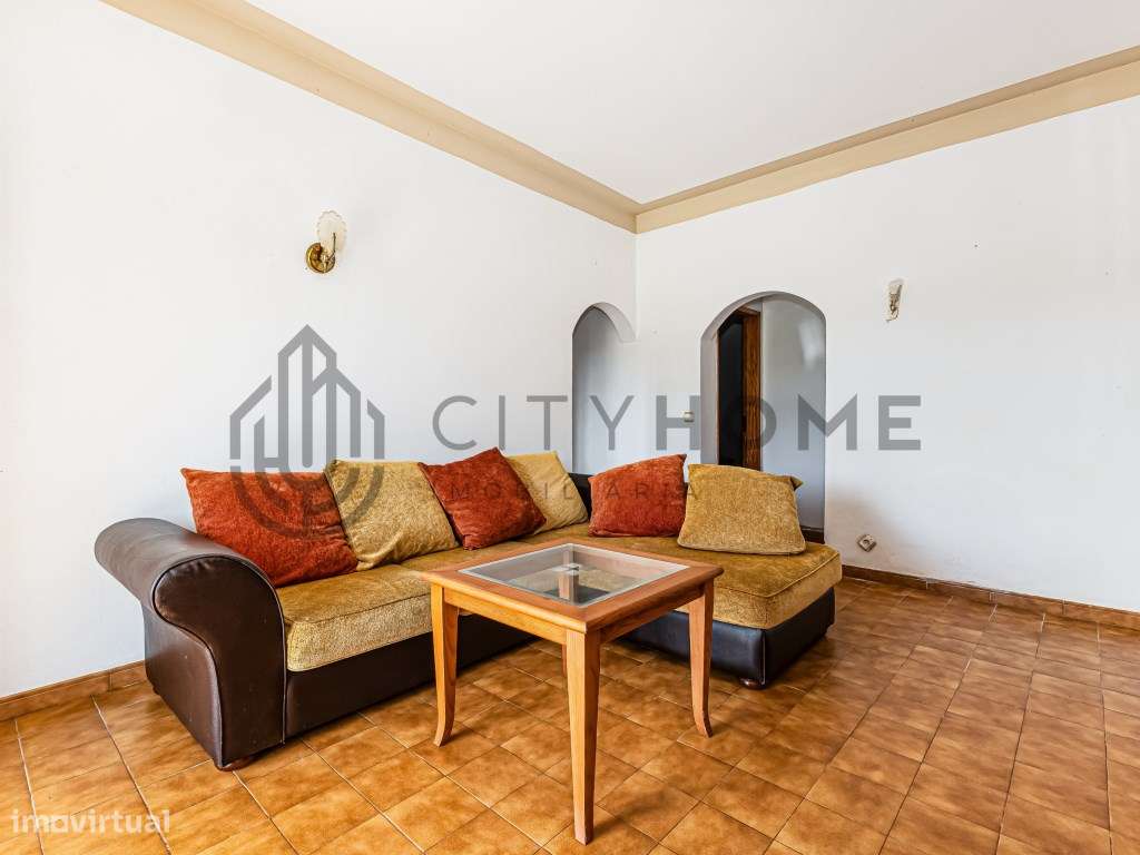 Moradia T3 e Apartamento T2 com Restaurante no Burgau-28