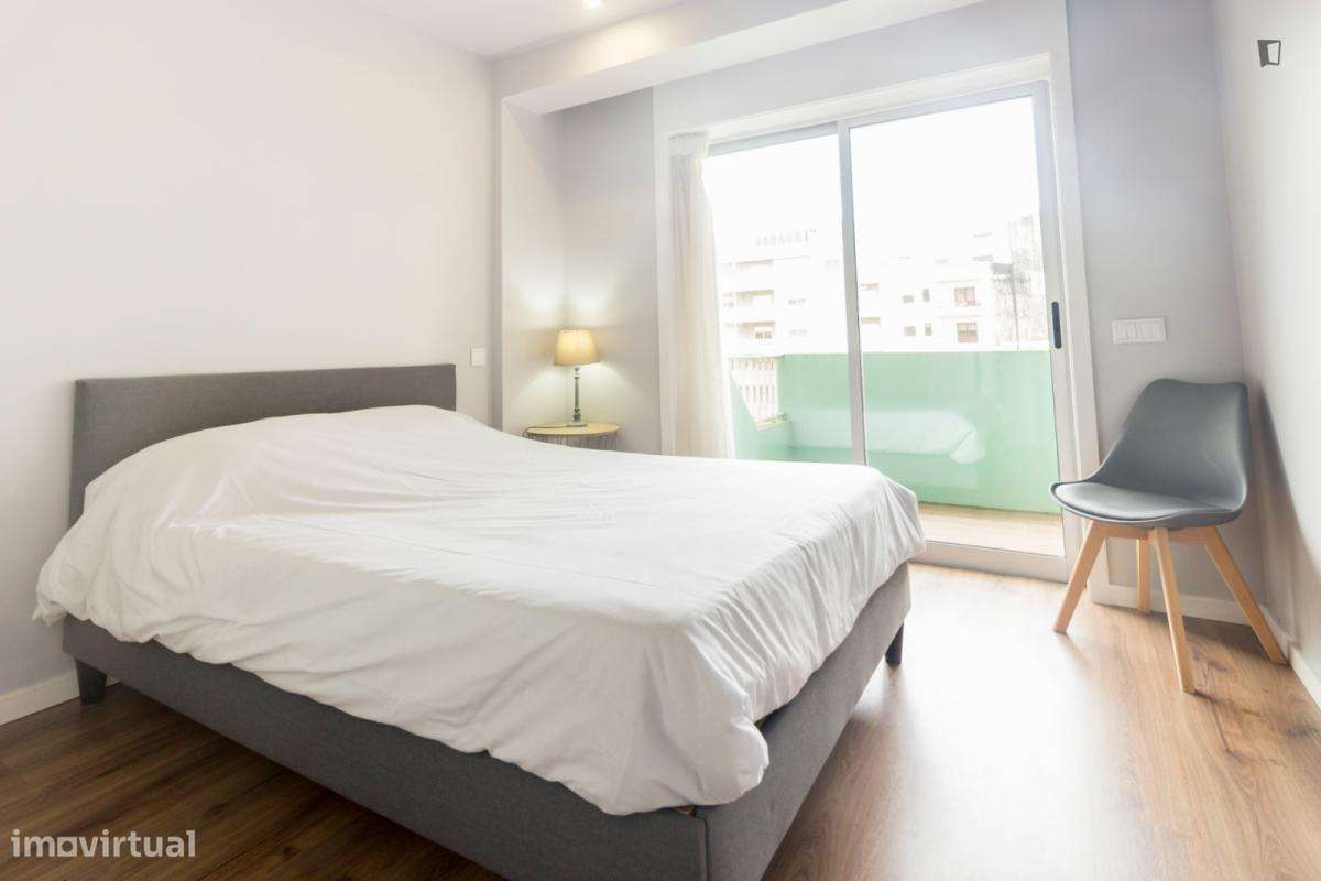 Apartamento com 3 quartos - localizado em Póvoa de Varzim Porto - Grande imagem: 4/10
