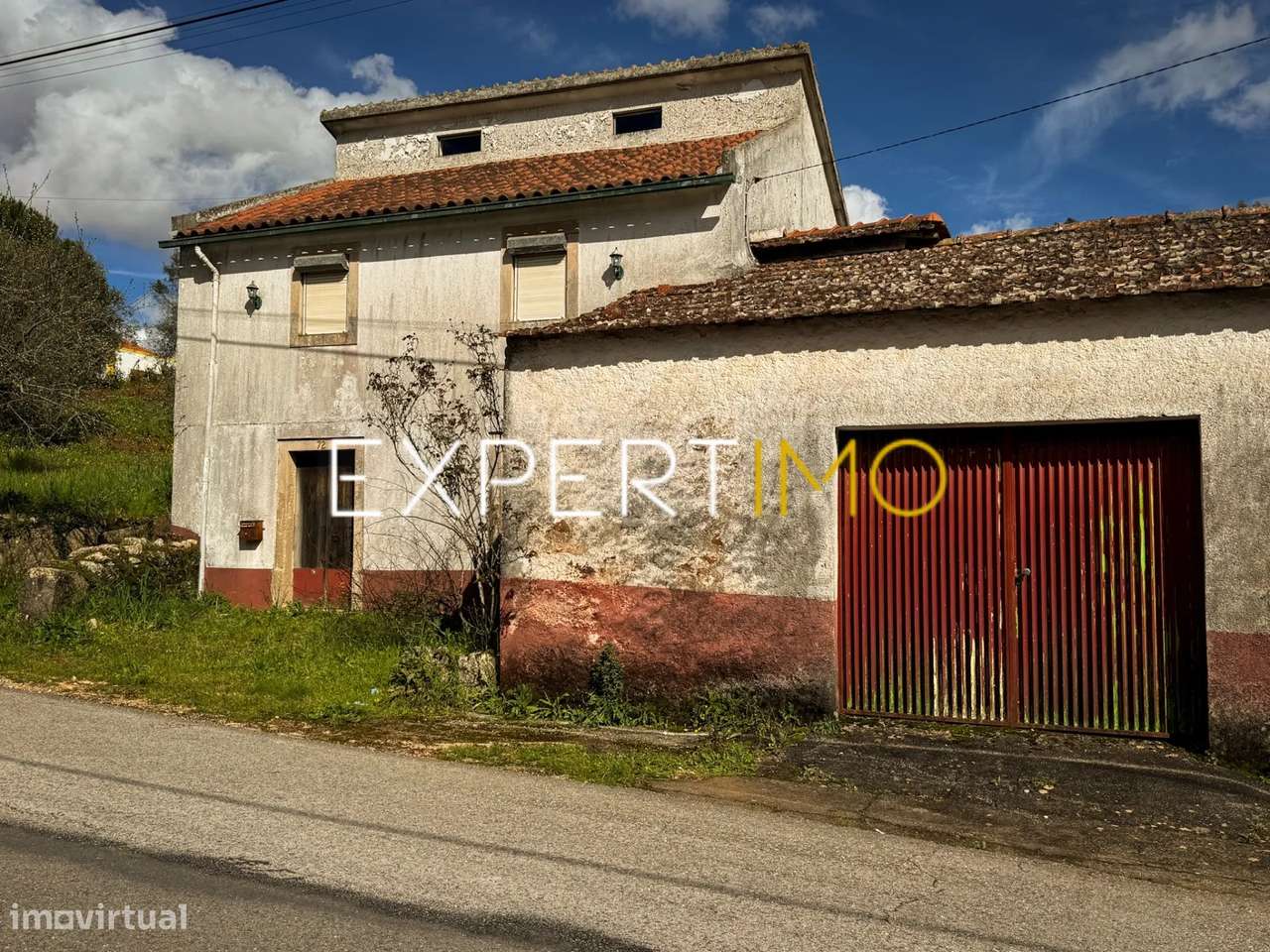 Moradia T3 com Terreno, Poço, Pátio Interior e Garagem em...-21