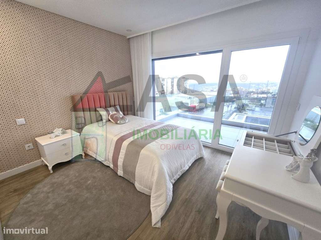 Empreendimento novo com piscina T2 e T3 disponíveis-15