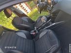 Peugeot 2008 1.6 e-HDi Allure S&S - 23