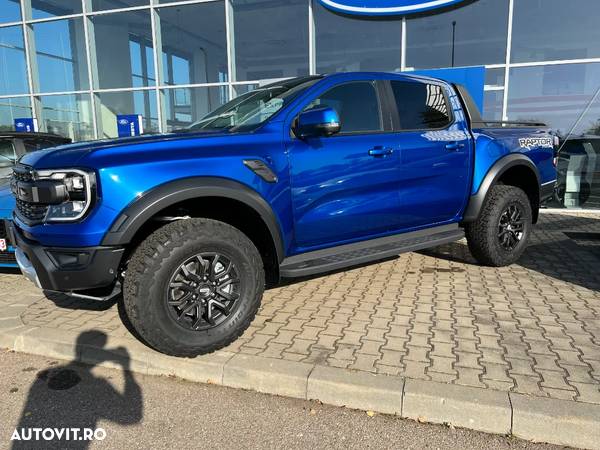 Ford Raptor - 16