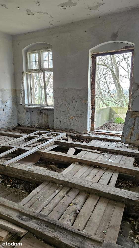 budynek po szkole 672m2 na działce 6700m2, Udanin,-14