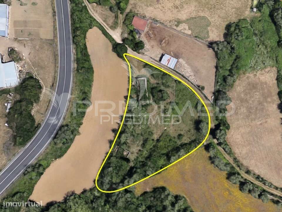 MAFRA - RIO MAU. Excelente terreno com 2062 m2 - Grande imagem: 2/6