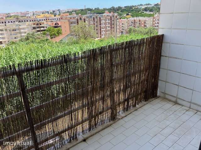 Lisboa Sul Almada Duplex T3 +1, com garagem-20