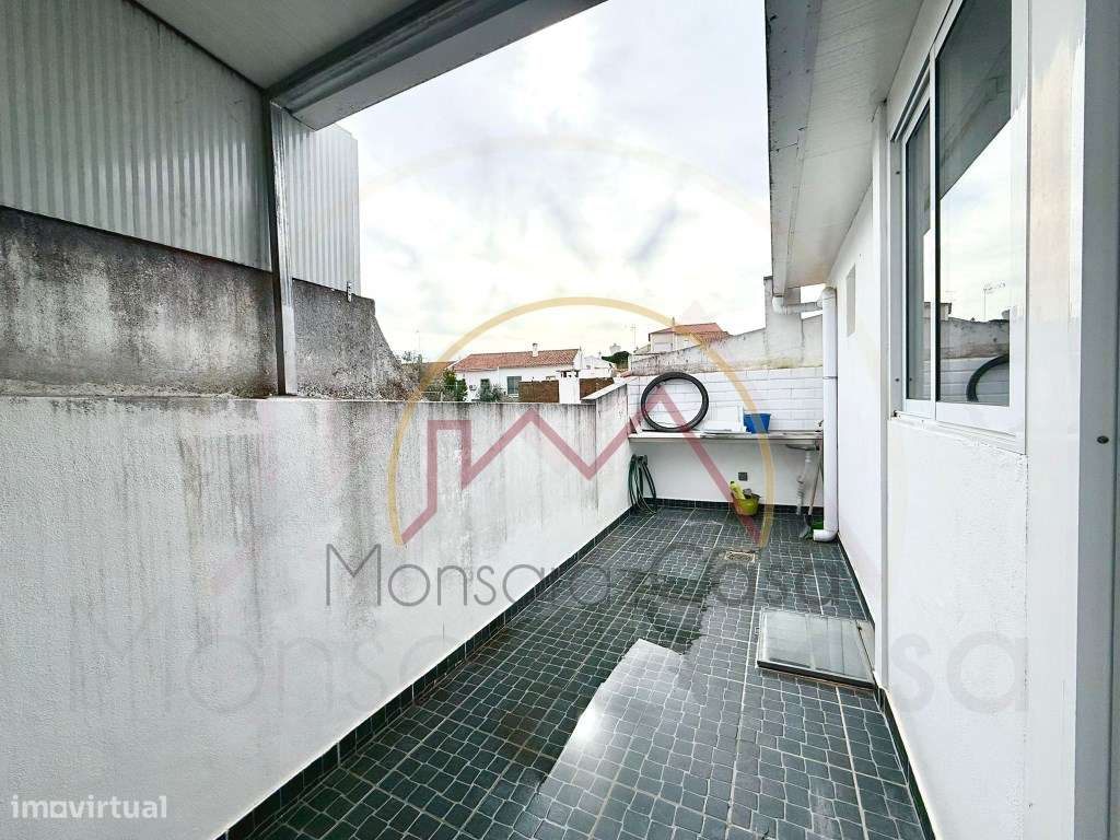 Casa T2 no Centro de Reguengos de Monsaraz-13
