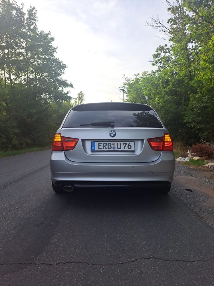 BMW 3 Series E90/E91/E92/E93 [2005 - 2013] 320d DPF Aut. 2010