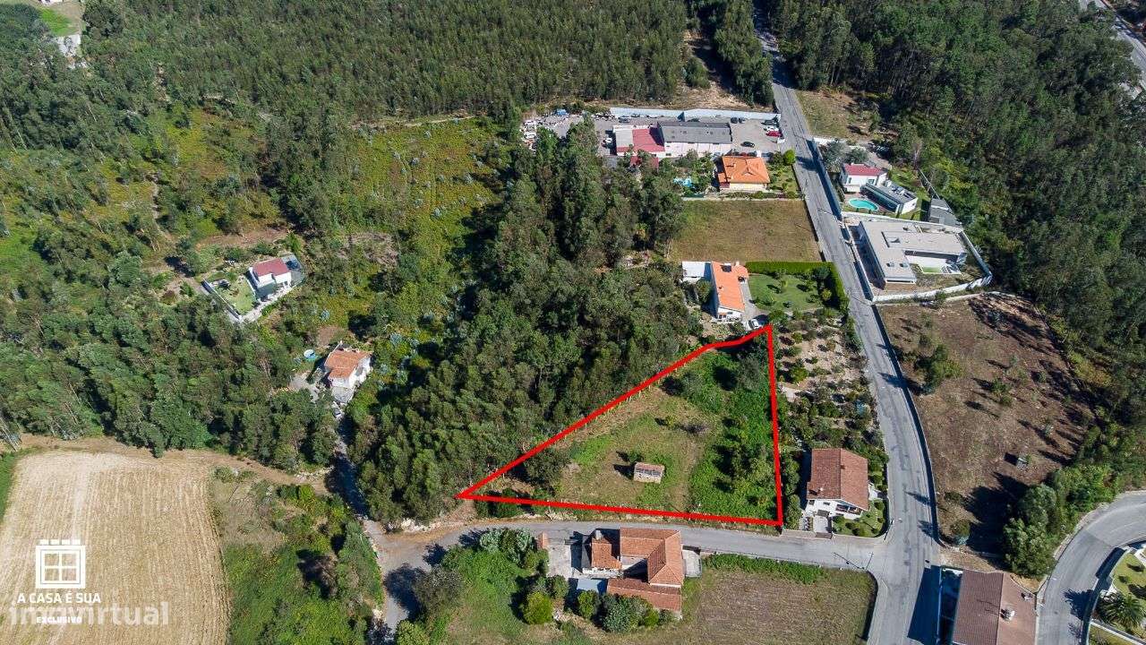 Terreno com 2.440 m2 em Travanca, Santa Maria da Feira - Exclusivo - Grande imagem: 5/13