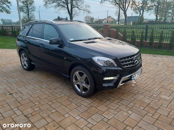 Mercedes-Benz ML 350 BlueTec 4-Matic - 1