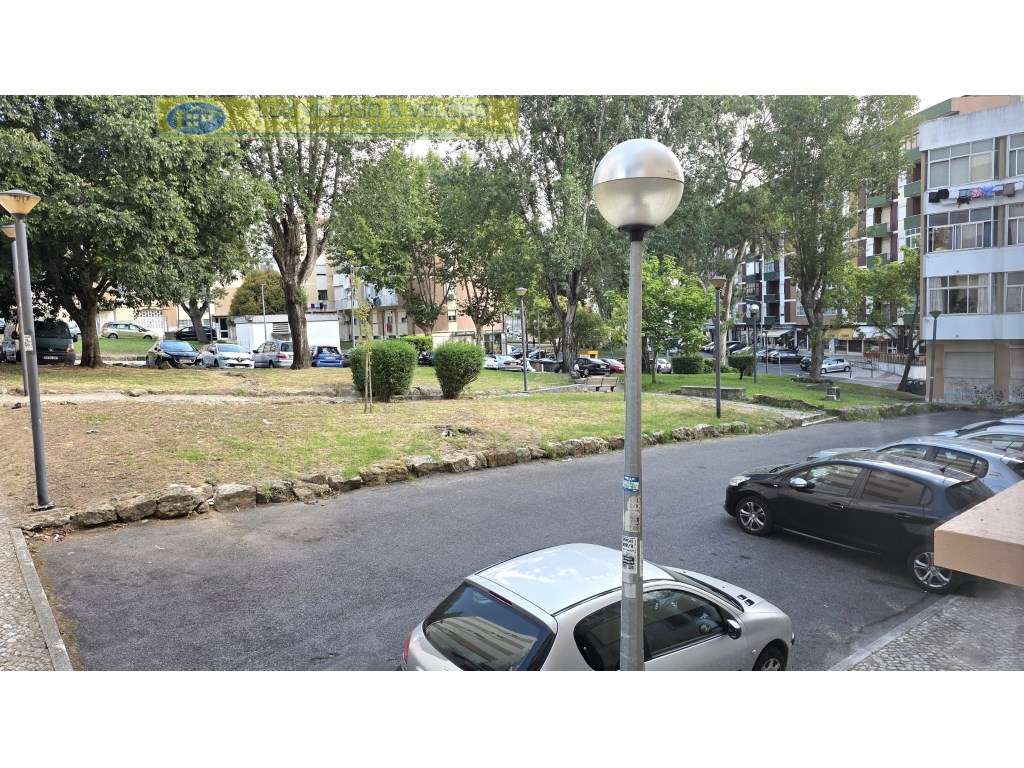 T2 Serra das Minas, remodelado, Arrecadação/Garagem-37