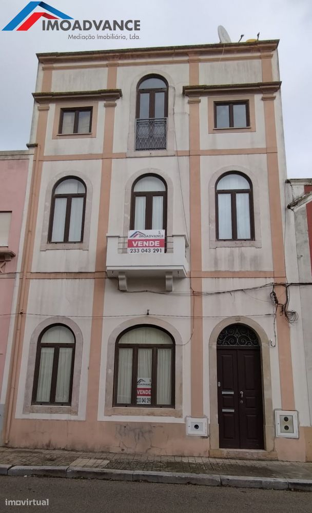 Prédio com 3 Apartamentos em Zona Histórica da Figueira da Foz