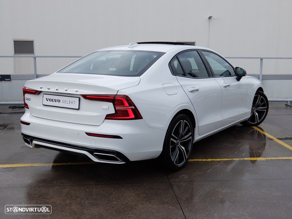 Volvo S60 2.0 T8 PHEV R-Design AWD - 6