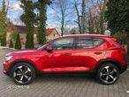 Volvo XC 40 T5 AWD Momentum - 2