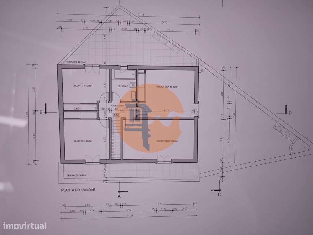 MORADIA T5+1 COM ESPAÇO EXTERIOR NO CENTRO DE CASTRO MARIM - ALGARVE - Grande imagem: 5/60