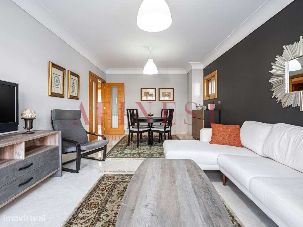 APARTAMENTO T2 NO BAIRRO DO ROSÁRIO - Grande imagem: 4/26