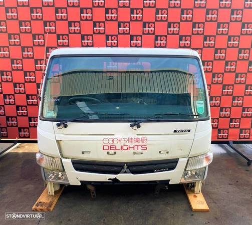 Cabine Mitsubishi Canter Fuso 7C15 13´ - 1