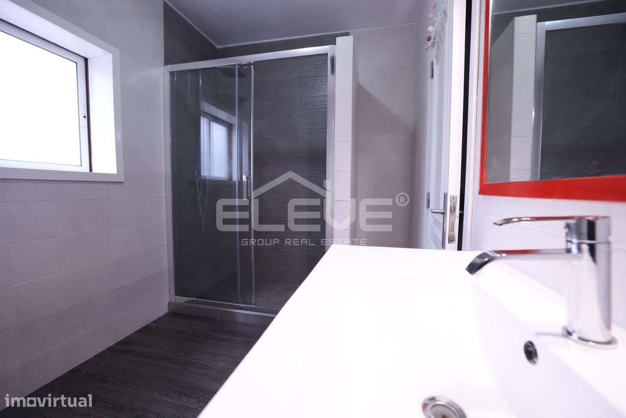 Espetacular Moradia T3 ao Gaia Park-25