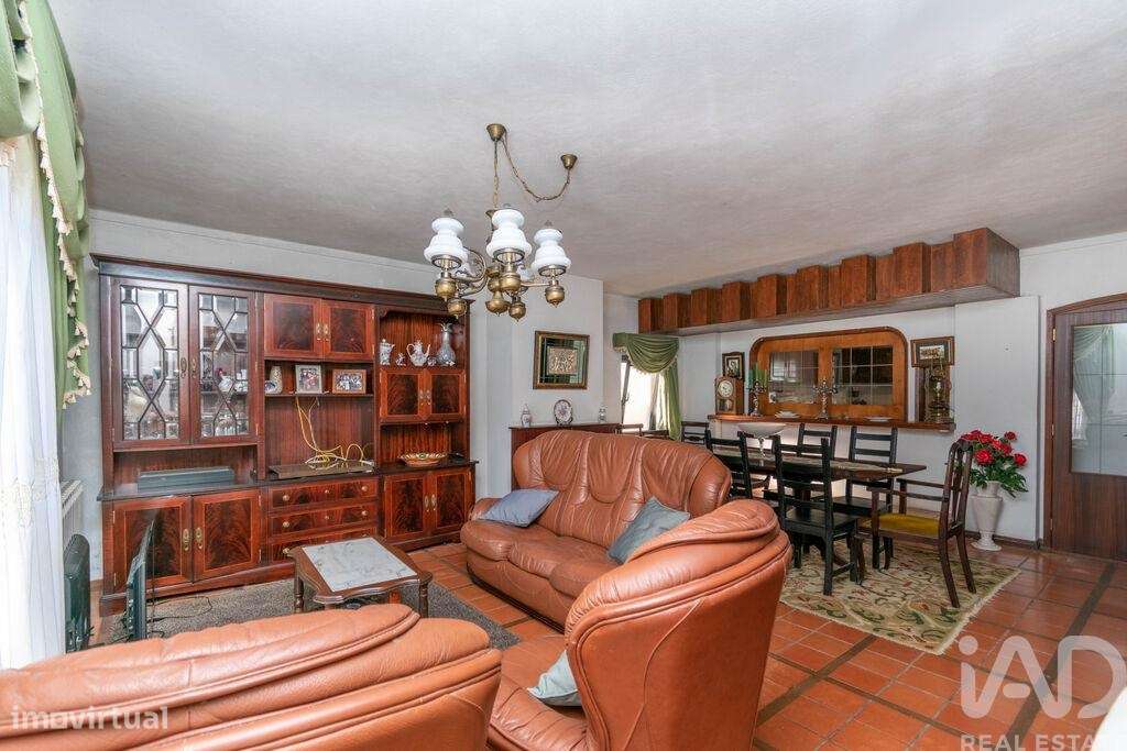 Casa / Villa T4 em Marinha Grande de 206 m2 - Grande imagem: 5/18