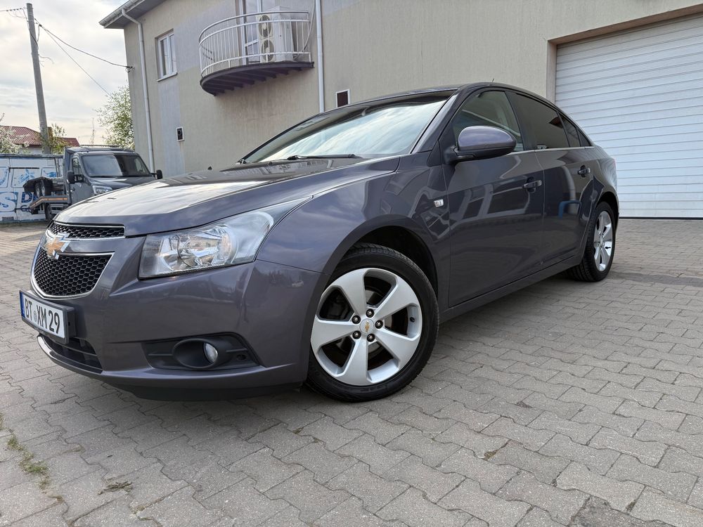 Chevrolet Cruze 1.8 LTZ 2011