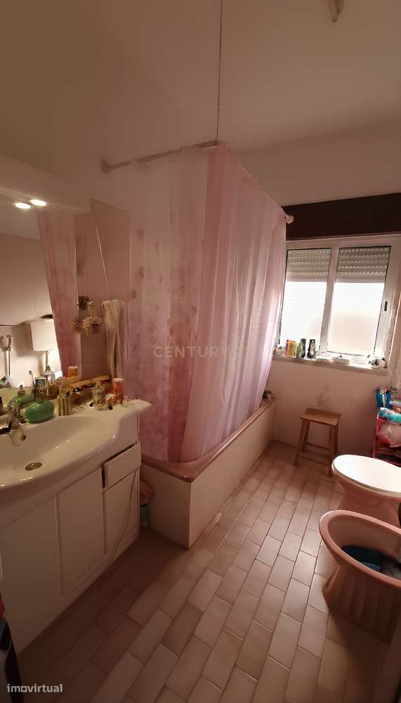 Moradia Independente na Aroeira | Espaço, Privacidade e Qualidade de V-25