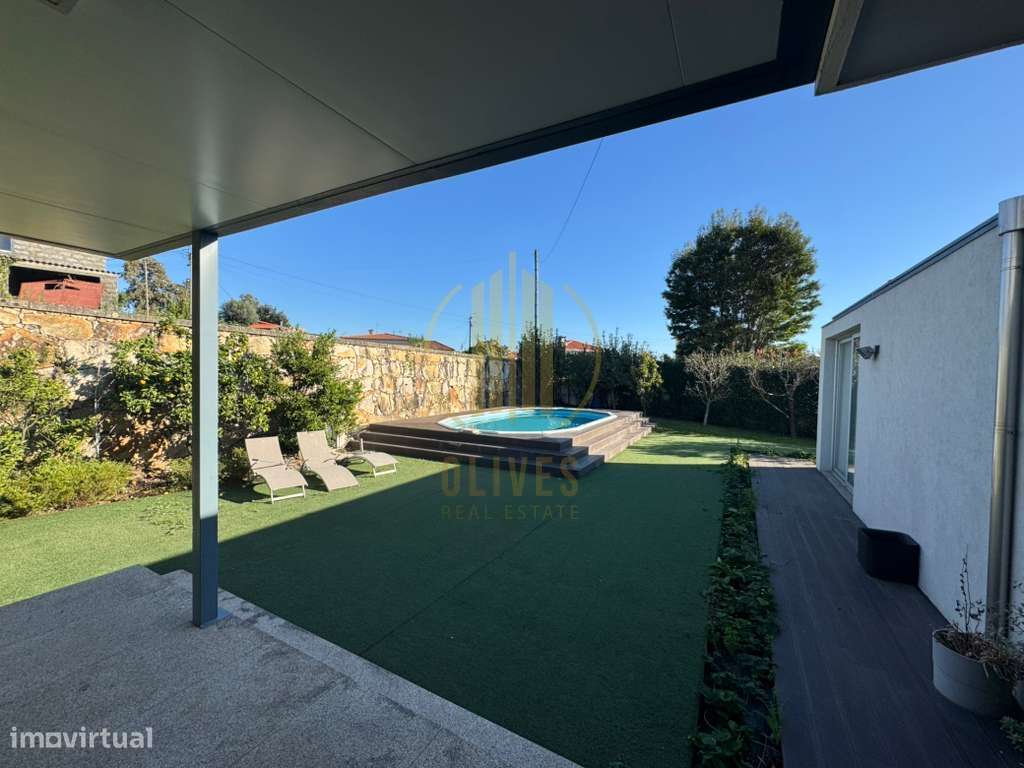 Moradia T4 Venda em Esmeriz e Cabeçudos,Vila Nova de Famalicão - Grande imagem: 2/12