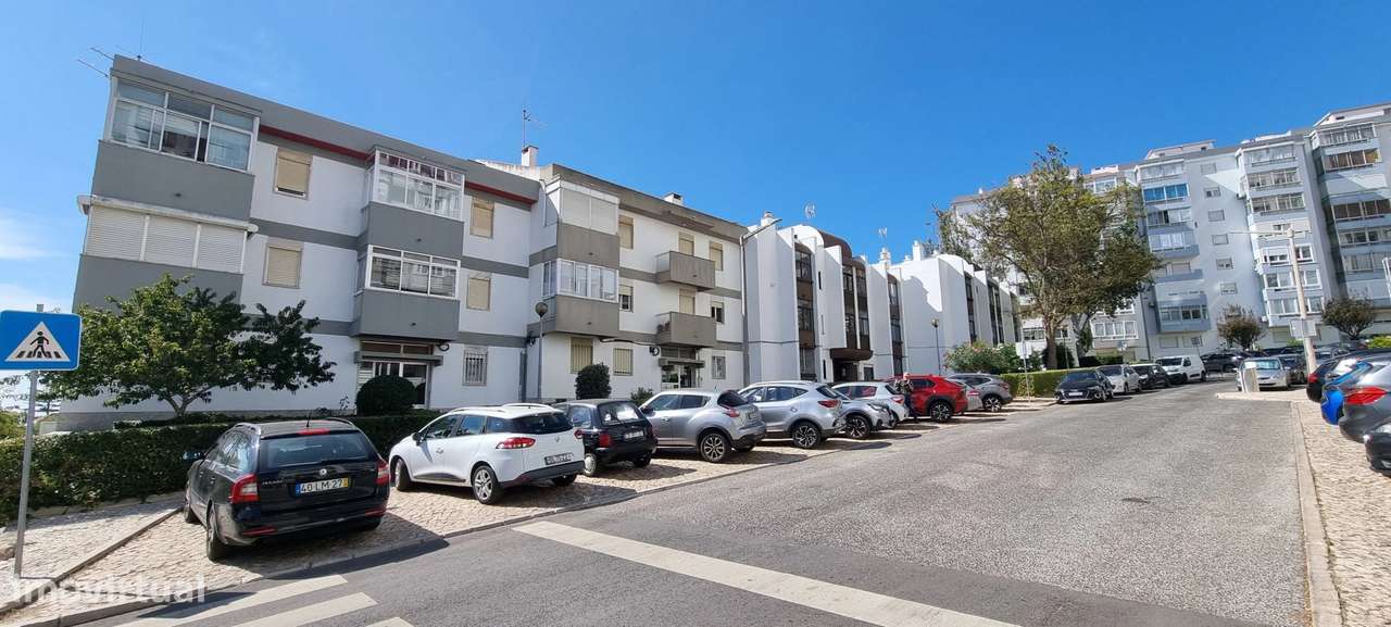 T5 duplex com vista mar, terraço e garagem box com espaço polivalente-3