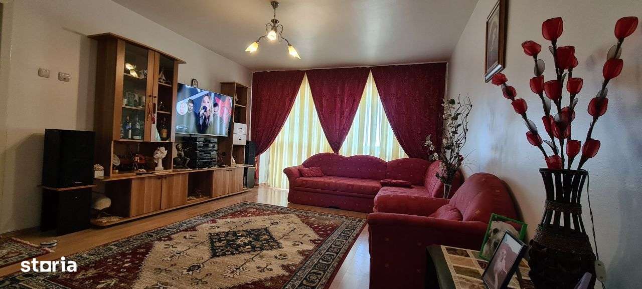 Penthouse cu 3 camere de vânzare în zona Buzaului - Imagine principală: 4/20