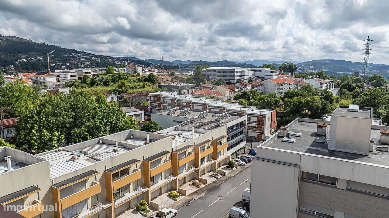 Moradia T3 em Azurém-36