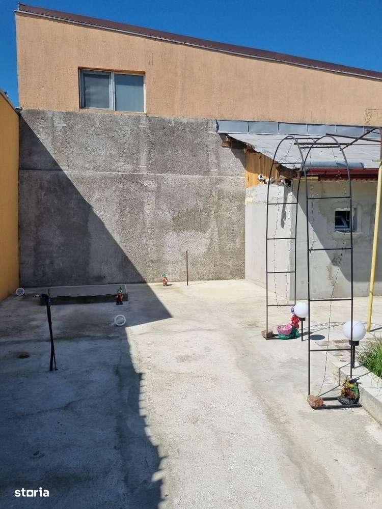 Casă cu suflet, curte proprie și tot confortul de care ai nevoie!-2